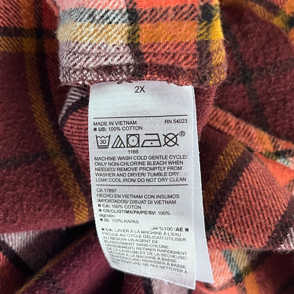 Old Navy “The Boyfriend Shirt” Flannel, Reds & Oranges, size 2x - Picture 3 of 4